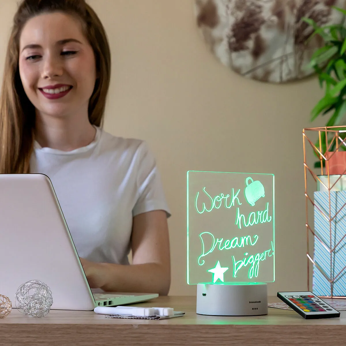LED tabuľa na poznámky a správy Lemo InnovaGoods