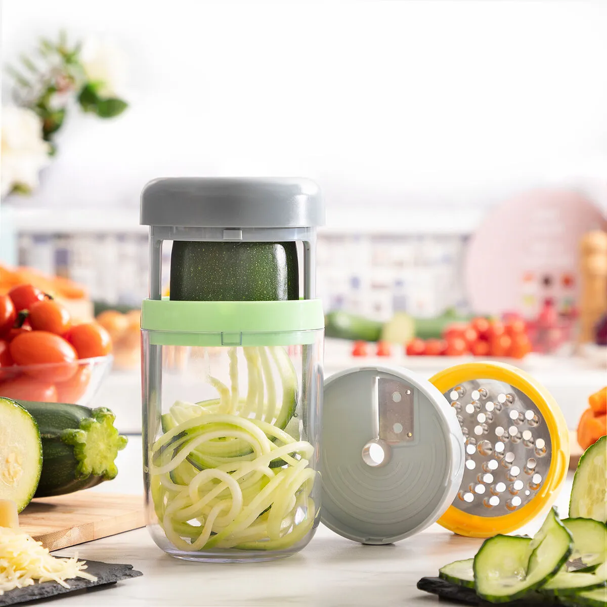 Špirálový krájač zeleniny a strúhadlo s receptami Vigizer InnovaGoods