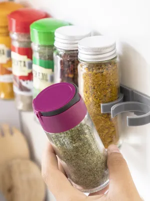 Lepiaci a deliteľný organizér korenín Jarlock x20 InnovaGoods