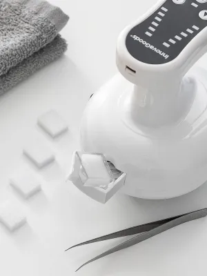 Nabíjateľný masážny prístroj proti celulitíde saním a teplom Cellout InnovaGoods