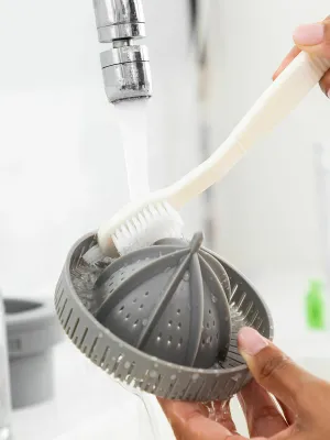 Automatický nabíjací odšťavovač Juisso InnovaGoods