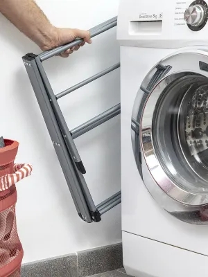 Kovový skladací a roztiahnuteľný vešiak na prádlo s 3 úrovňami výšky Cloxy InnovaGoods 11 tyčí