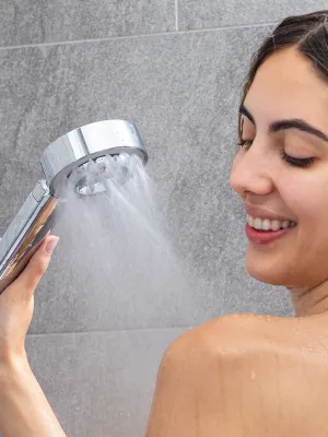 Dvojitá sprchová hlavica s dávkovačom 3v1 Xawara InnovaGoods