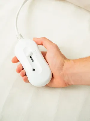 Dvojitá elektrická vyhrievacia deka do postele Blewarm InnovaGoods 60+60 W 140 x 160 cm Biela