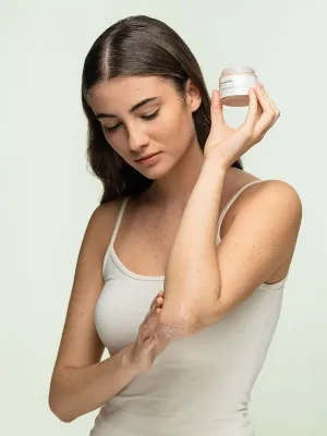 Obnovujúci balzam na telo CBD Zenheal InnovaGoods 50 ml