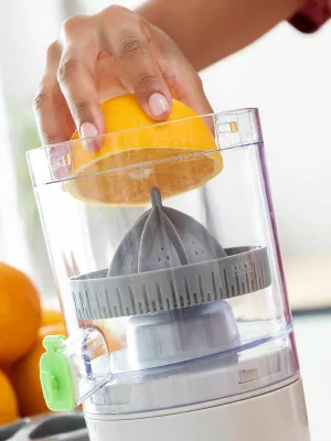 Automatický nabíjací odšťavovač Juisso InnovaGoods