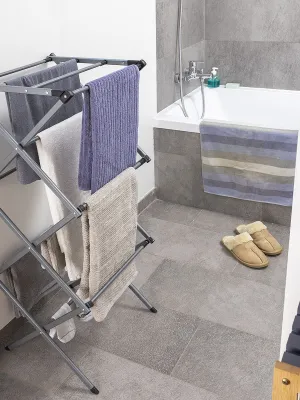 Kovový skladací a roztiahnuteľný vešiak na prádlo s 3 úrovňami výšky Cloxy InnovaGoods 11 tyčí